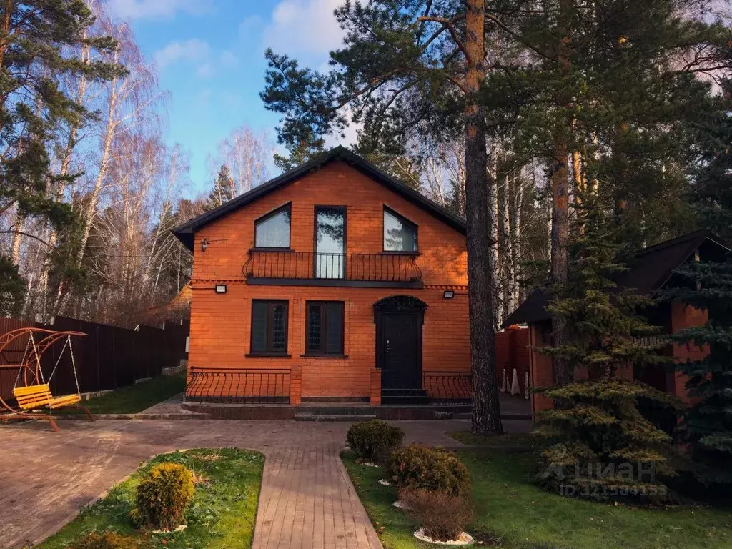 Дом в Тюменская область, Тюмень 4-й Салаирского тракта км (100 м) - Фото 1