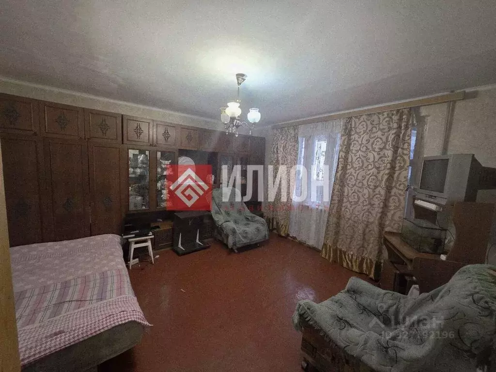 2-к кв. Севастополь просп. Октябрьской Революции, 22/5 (62.6 м) - Фото 2