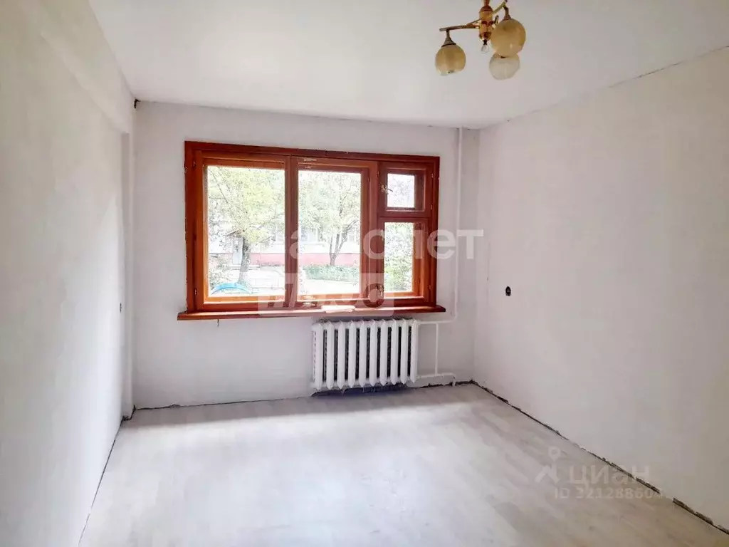 1-к кв. Калужская область, Калуга ул. Гурьянова, 37 (33.0 м) - Фото 0