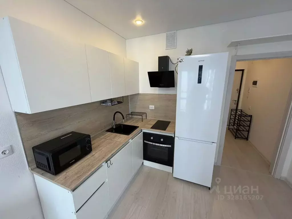 Студия Свердловская область, Екатеринбург ул. Зеленый Остров, 14/2 ... - Фото 1