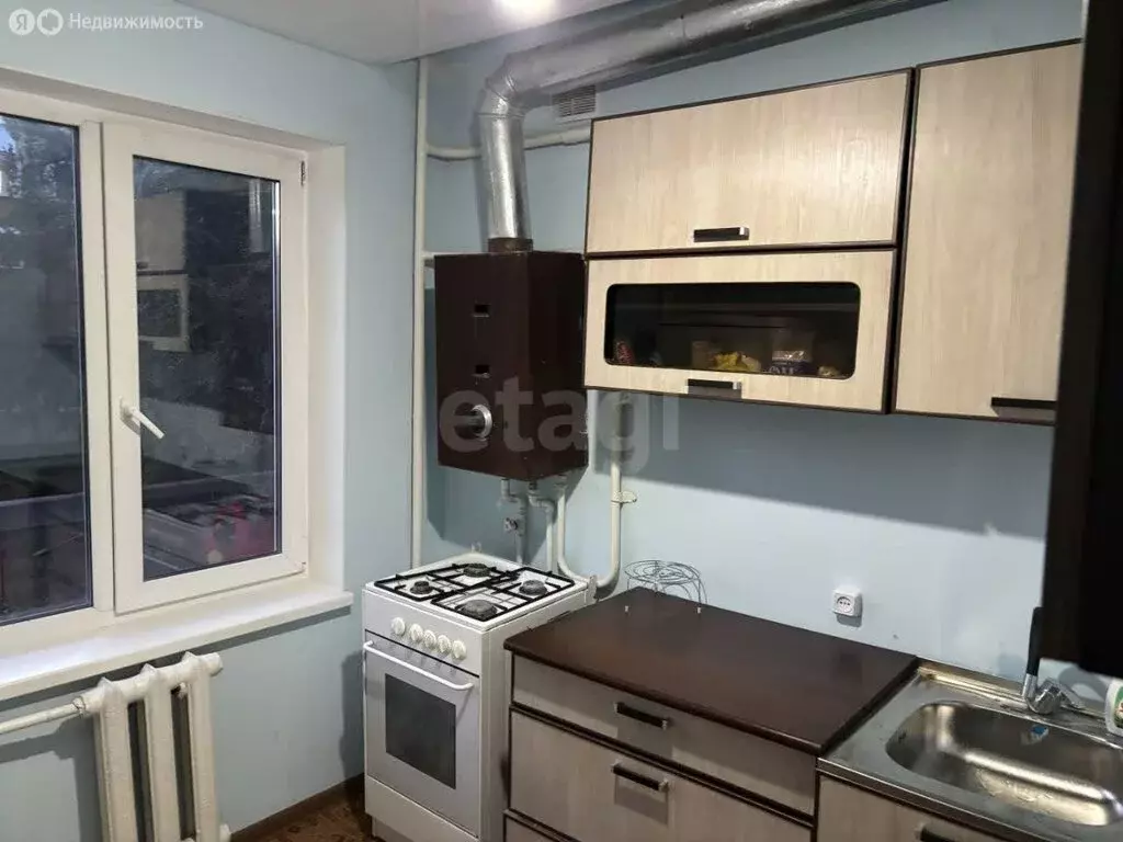 2-комнатная квартира: Оренбург, улица Братьев Башиловых, 17/4 (41 м) - Фото 1