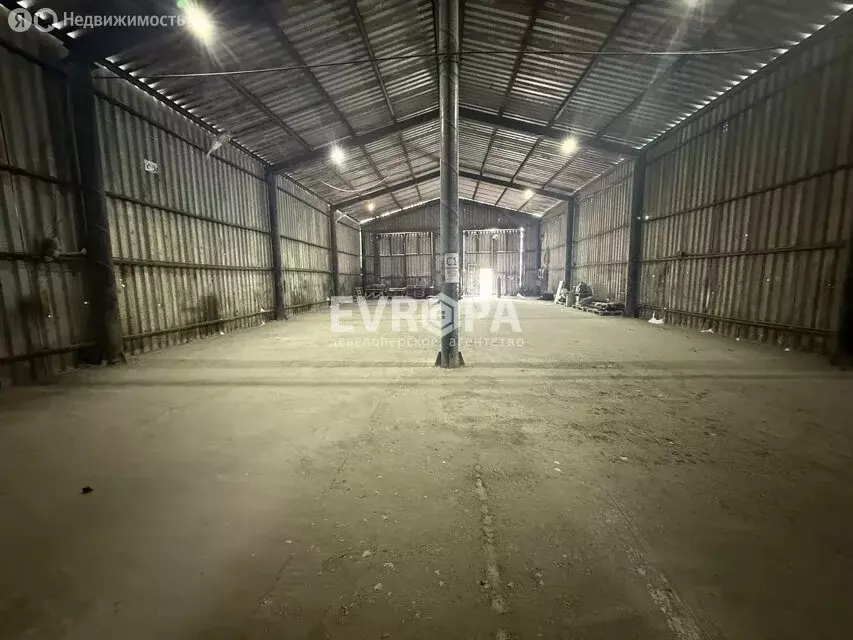 Склад (300 м) - Фото 2