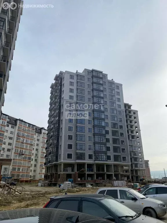 2-комнатная квартира: Каспийск, улица Магомедали Магомеджановa, 28А ... - Фото 1