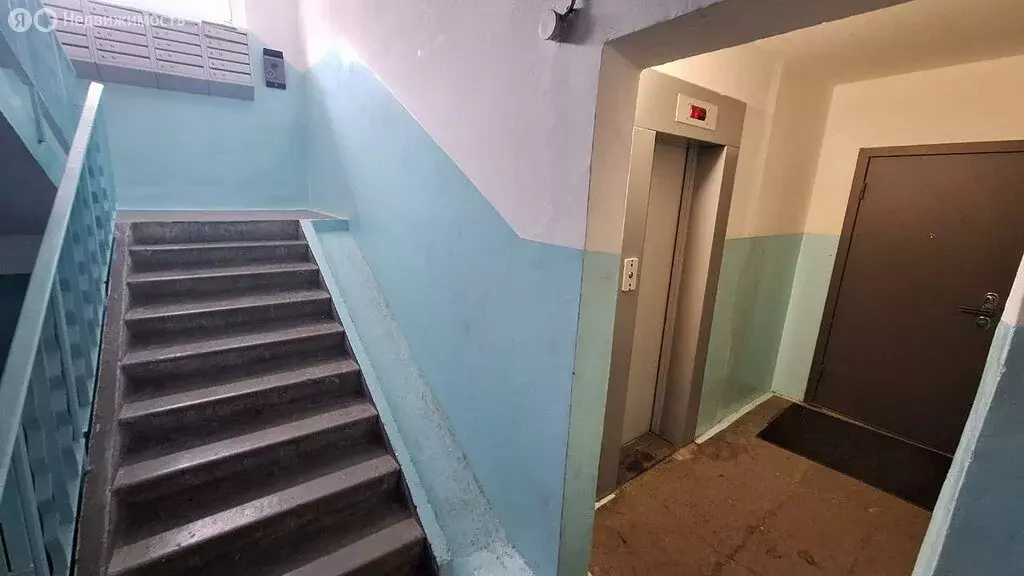 2-комнатная квартира: Южно-Сахалинск, улица М.А. Пуркаева, 110А (53.9 ... - Фото 2