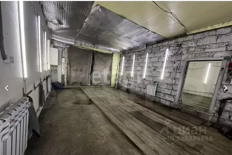 Гараж в Тюменская область, Тобольск 22-й мкр, 3-й кв-л, 2/326 (72 м) - Фото 1