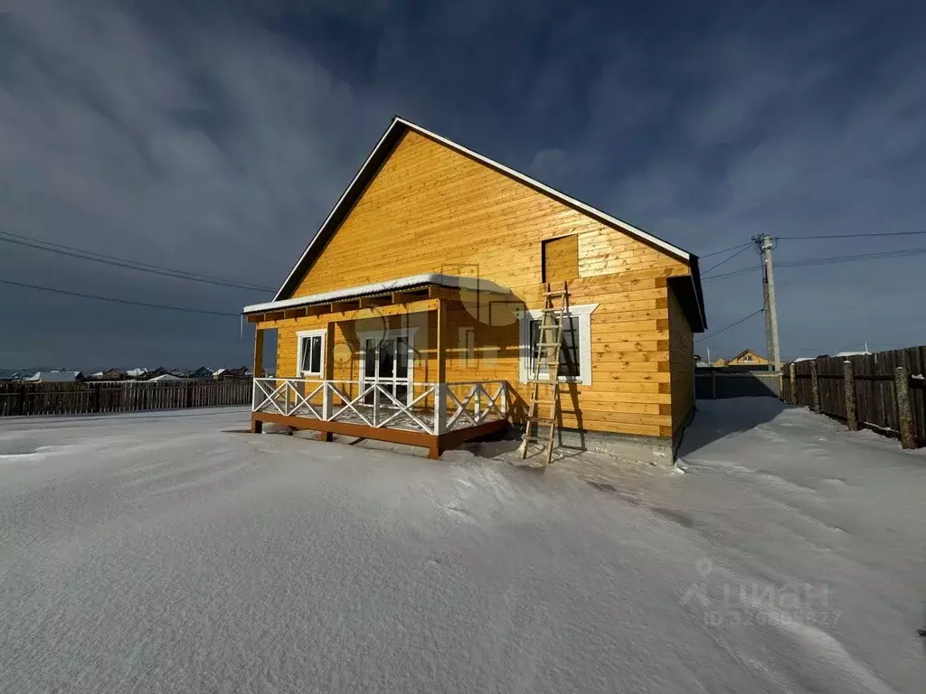 Дом в Иркутская область, Иркутский муниципальный округ, с. Хомутово ... - Фото 2