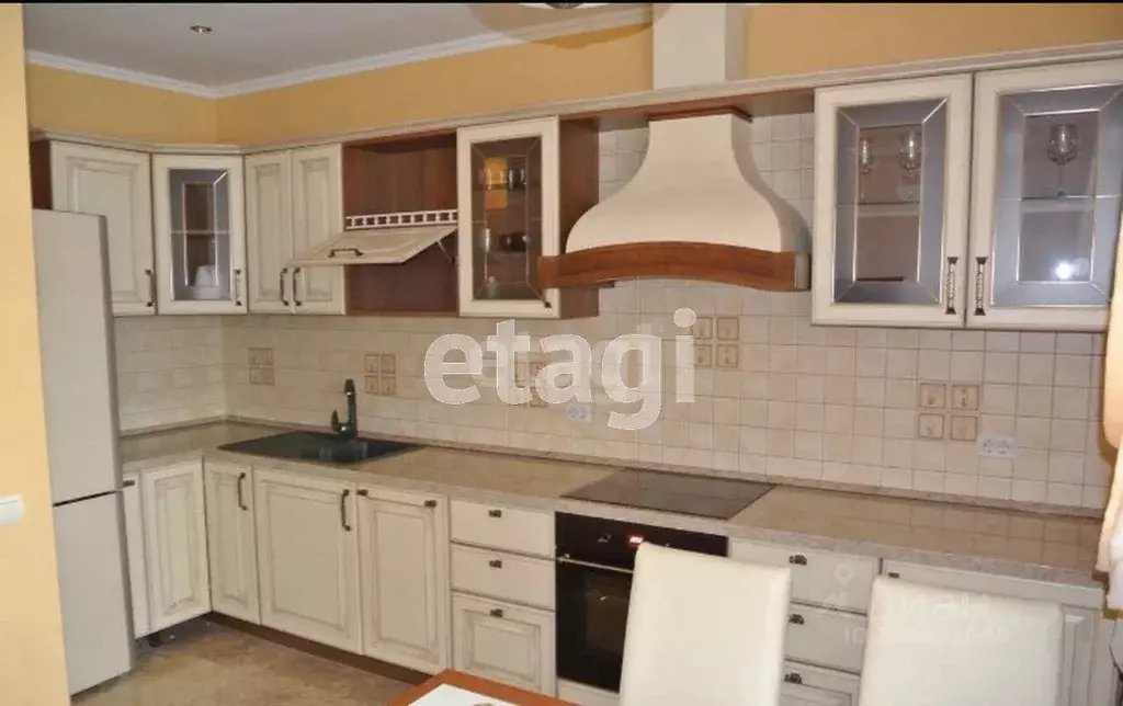 3-к кв. Калужская область, Калуга ул. Академика Королева, 27 (84.0 м) - Фото 1