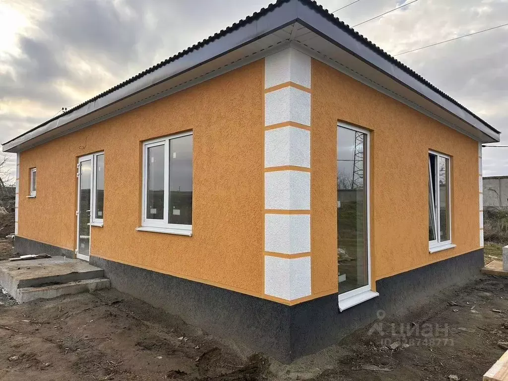 Дом в Краснодарский край, Темрюк пл. Центральная (78 м) - Фото 1