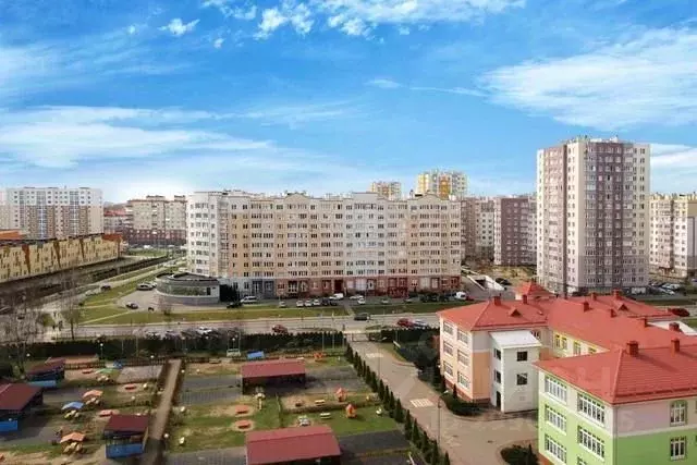 3-к кв. Калининградская область, Калининград ул. Кипарисовая, 1 (82.0 ... - Фото 1