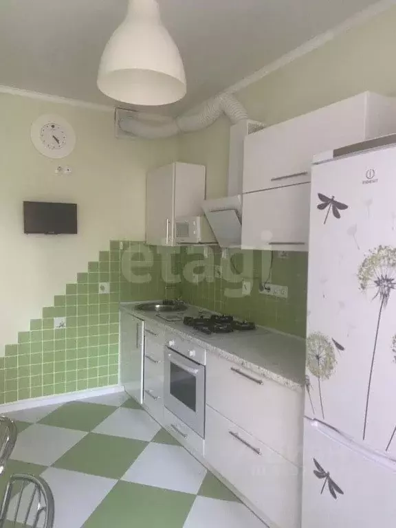 1-к кв. Ростовская область, Батайск ул. Северная Звезда, 10 (52.0 м) - Фото 0