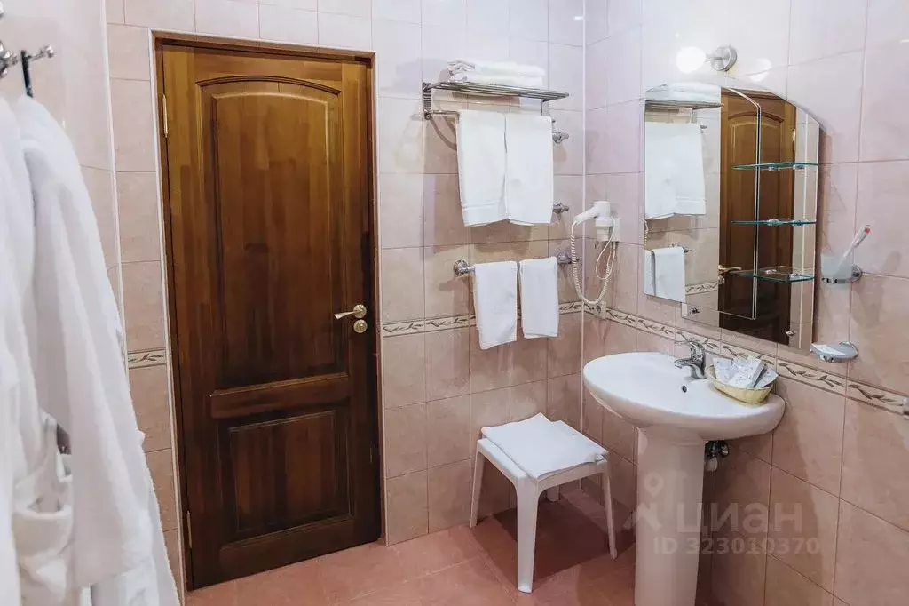 Комната Калужская область, Малоярославецкий муниципальный округ, ... - Фото 2