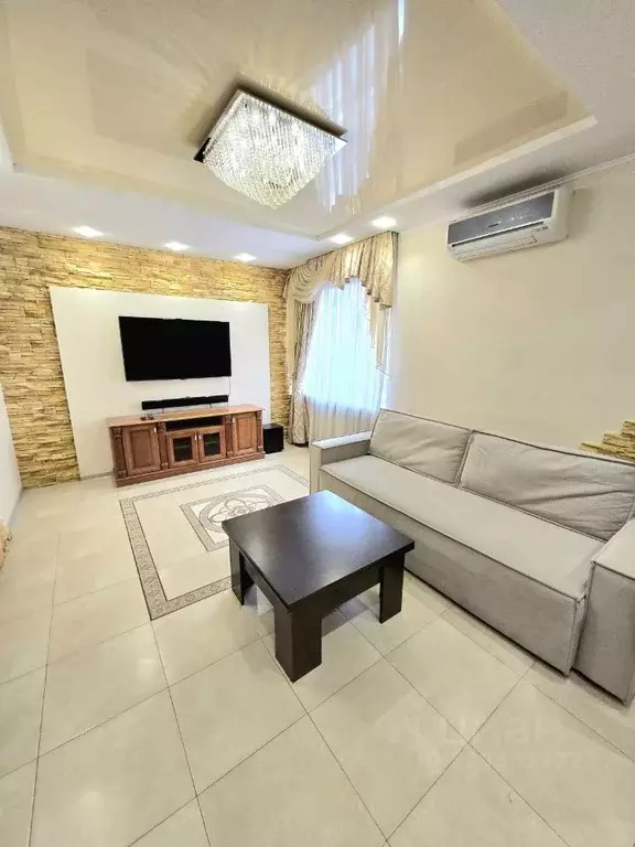 2-к кв. Ставропольский край, Ессентуки Октябрьская ул., 458 (70.0 м) - Фото 2