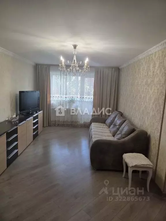 3-к кв. Бурятия, Улан-Удэ ул. Жердева, 132 (56.4 м) - Фото 1