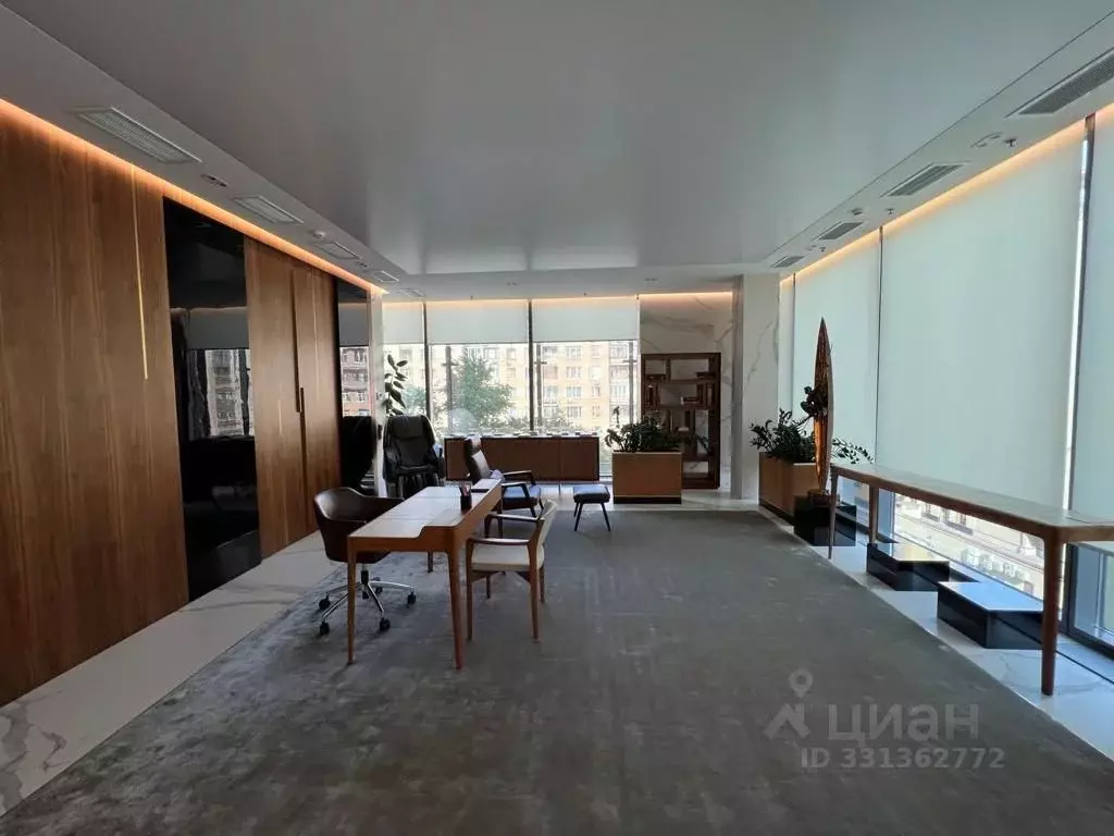 Офис в Москва 2-я Брестская ул., 6 (650 м) - Фото 1