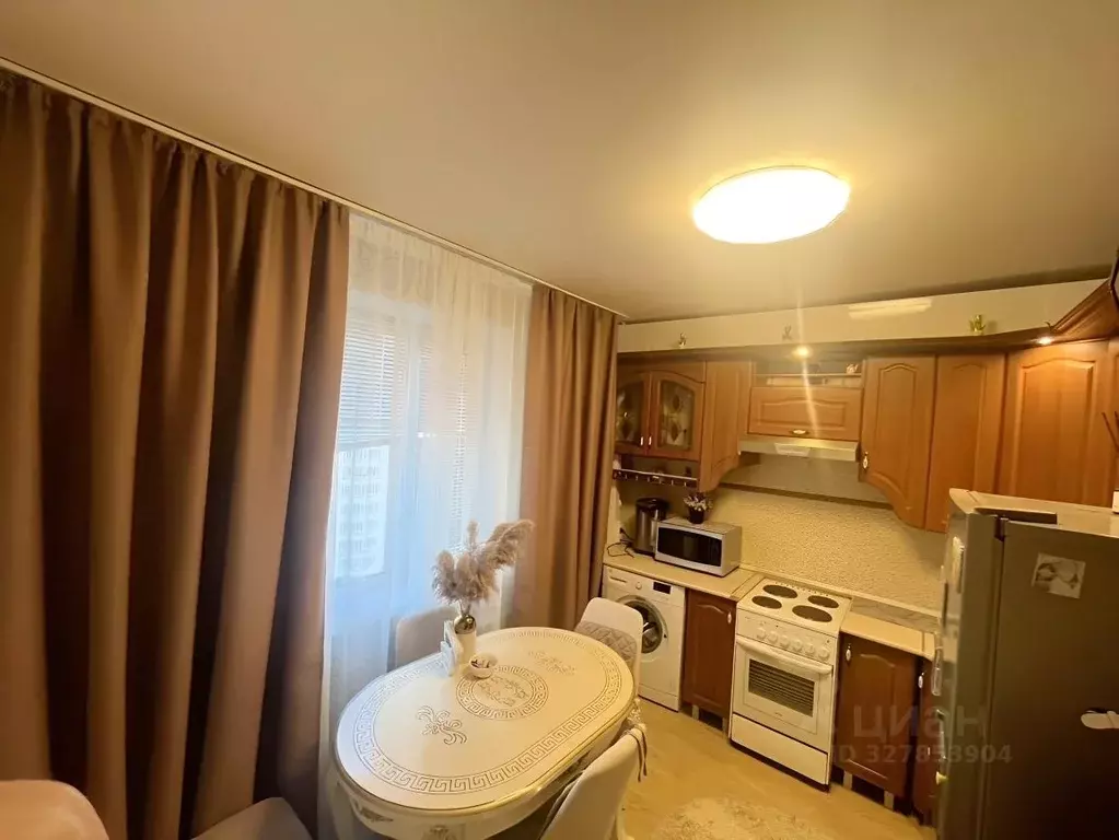 1-к кв. Курская область, Курск просп. Вячеслава Клыкова, 28 (39.0 м) - Фото 2