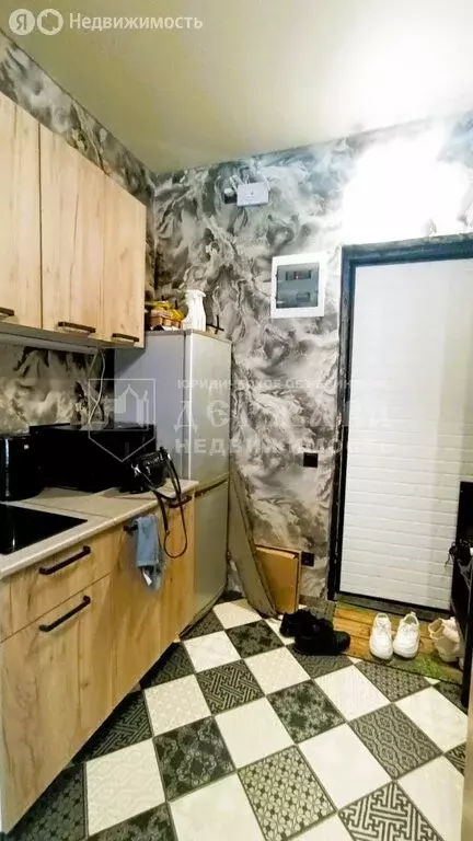 Квартира-студия: Кемерово, улица Дзержинского, 16А (18 м) - Фото 1