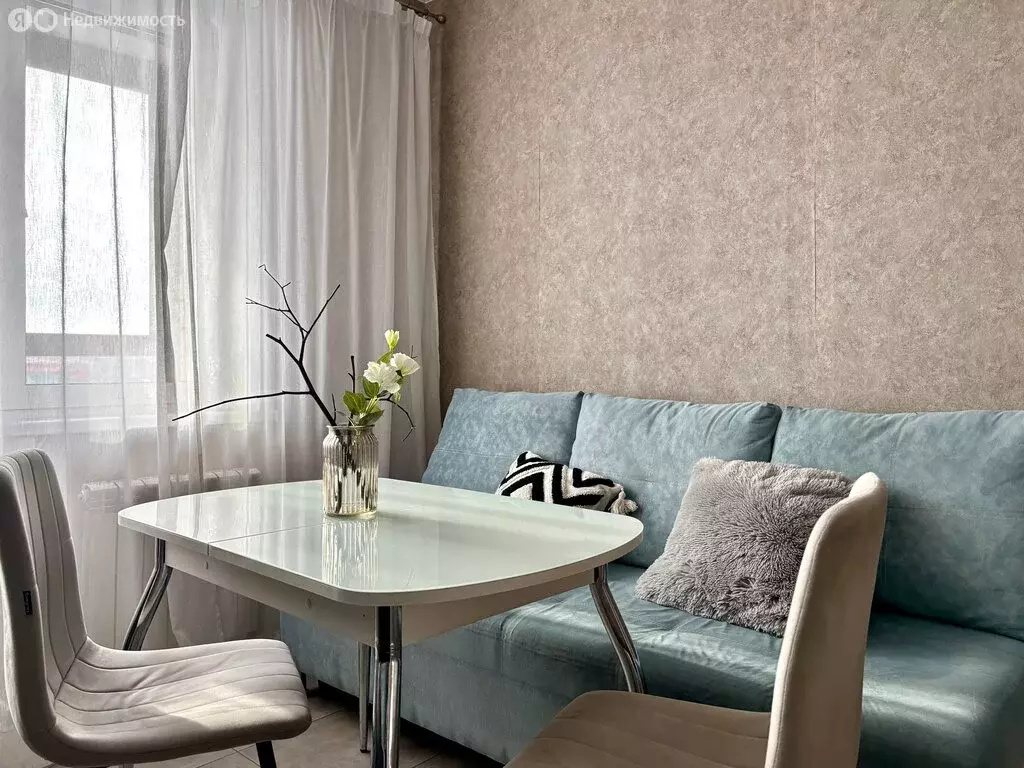 3-комнатная квартира: Иркутск, Байкальская улица, 289/8 (56.4 м) - Фото 1