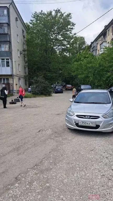 Гараж в Краснодарский край, Новороссийск ул. Советов, 22 (25 м) - Фото 2
