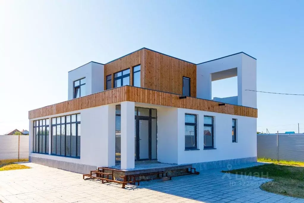 Дом в Краснодарский край, Темрюкский район, Фонталовское с/пос, пос. ... - Фото 1