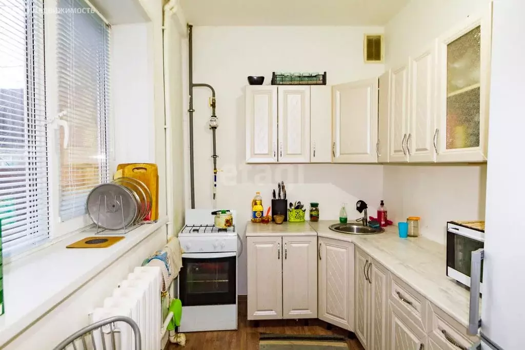 1-комнатная квартира: Ялуторовск, улица Гроховского, 90 (36 м) - Фото 0