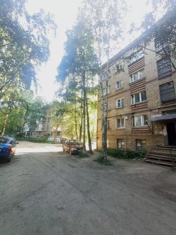 Комната 10 м в 4-к., 1/5 эт. - Фото 0