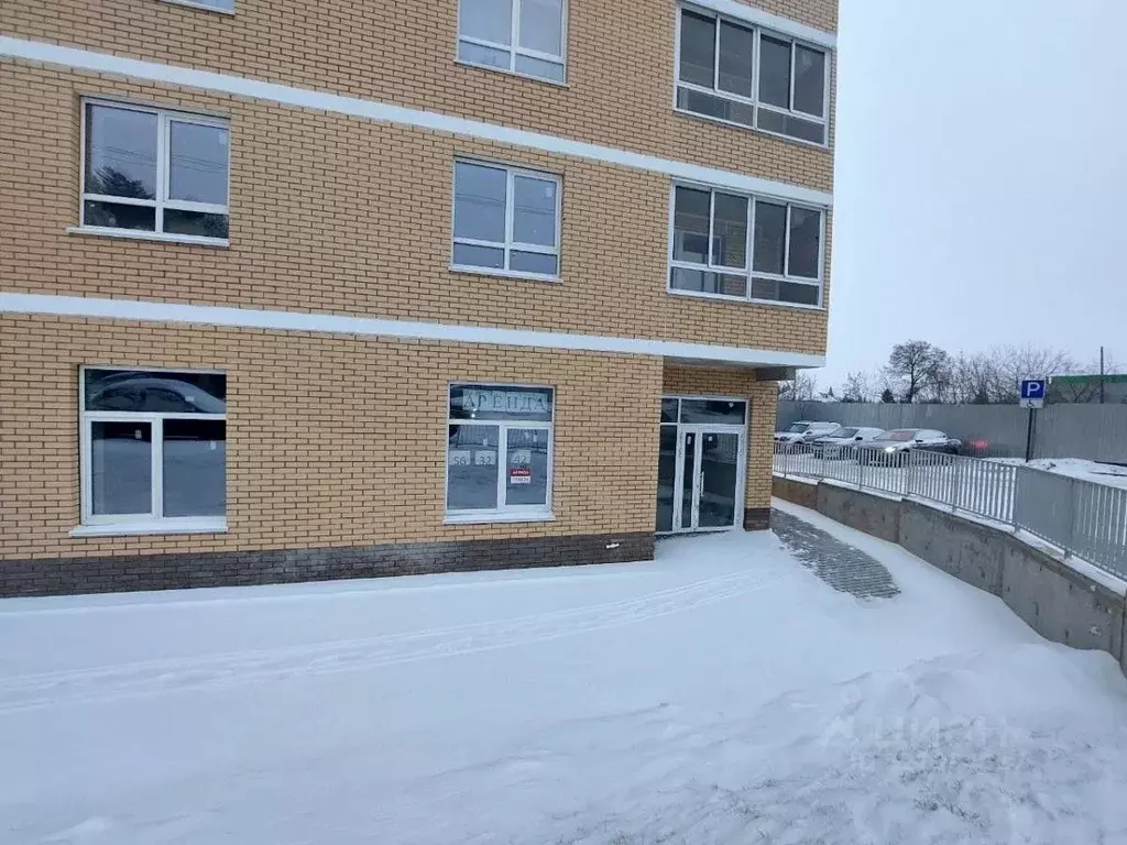 Помещение свободного назначения в Удмуртия, Ижевск ул. Ухтомского, 12 ... - Фото 1