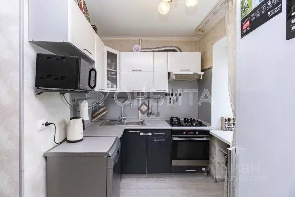 2-к кв. Тюменская область, Тюмень ул. Республики, 169 (43.0 м) - Фото 1