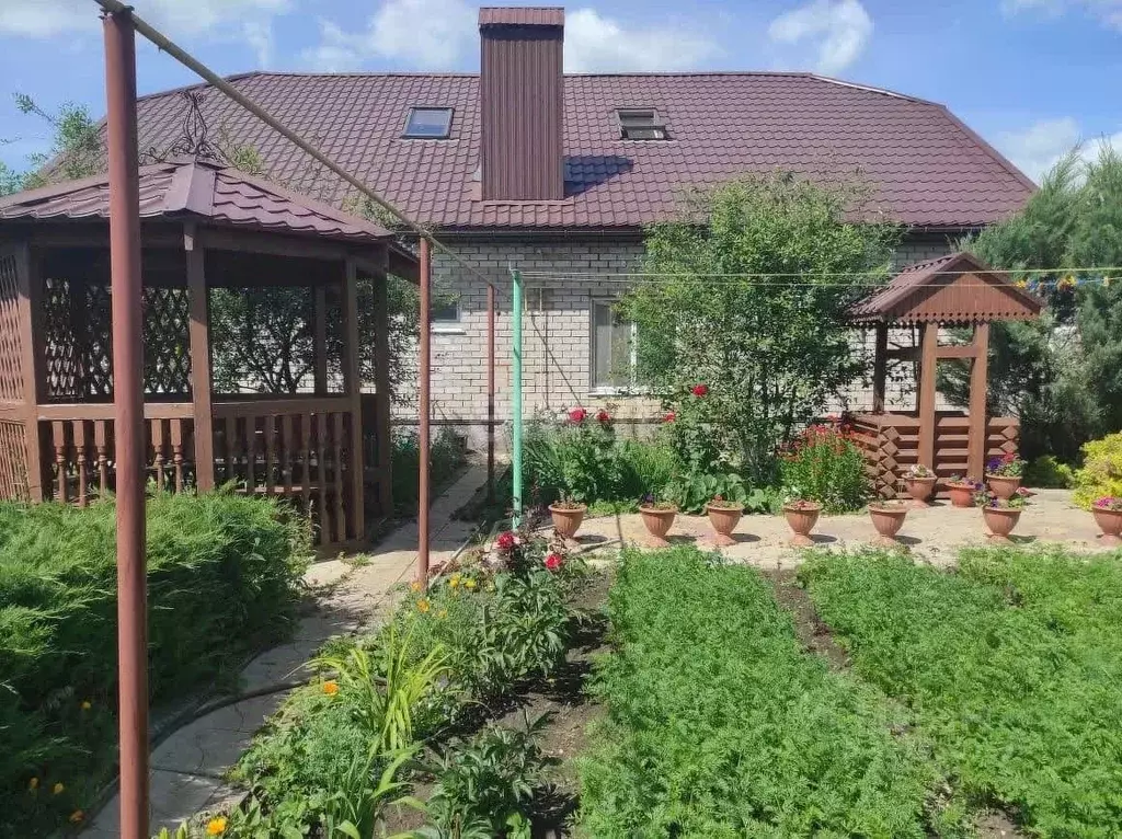 Дом в Татарстан, Альметьевск ул. Тухватуллина, 26 (180 м) - Фото 1