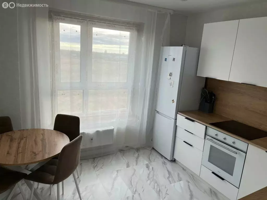 2-комнатная квартира: Великий Новгород, Державинский район, улица ... - Фото 2