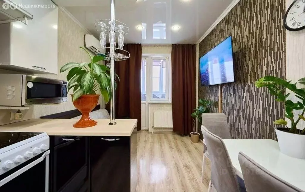 1-к кв. Краснодарский край, Краснодар Имени Петра Метальникова мкр, ... - Фото 1