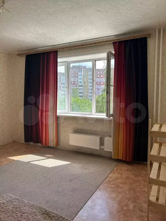 5-к. квартира, 43 м, 5/10 эт. - Фото 1