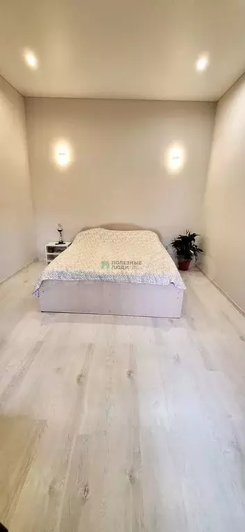 3-к. квартира, 91 м, 4/5 эт. - Фото 1