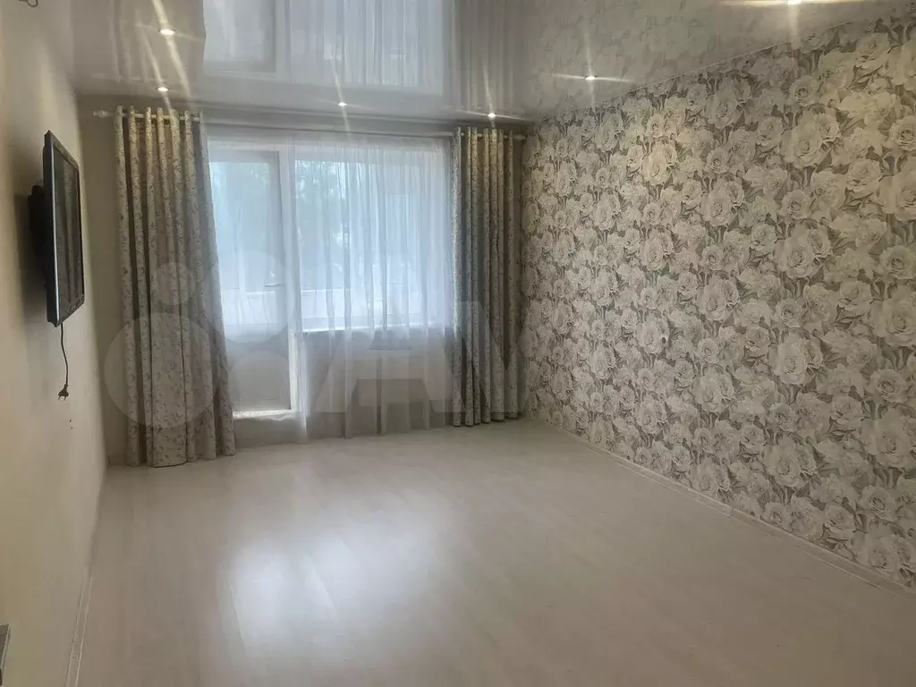 1-к. квартира, 38 м, 5/10 эт. - Фото 1