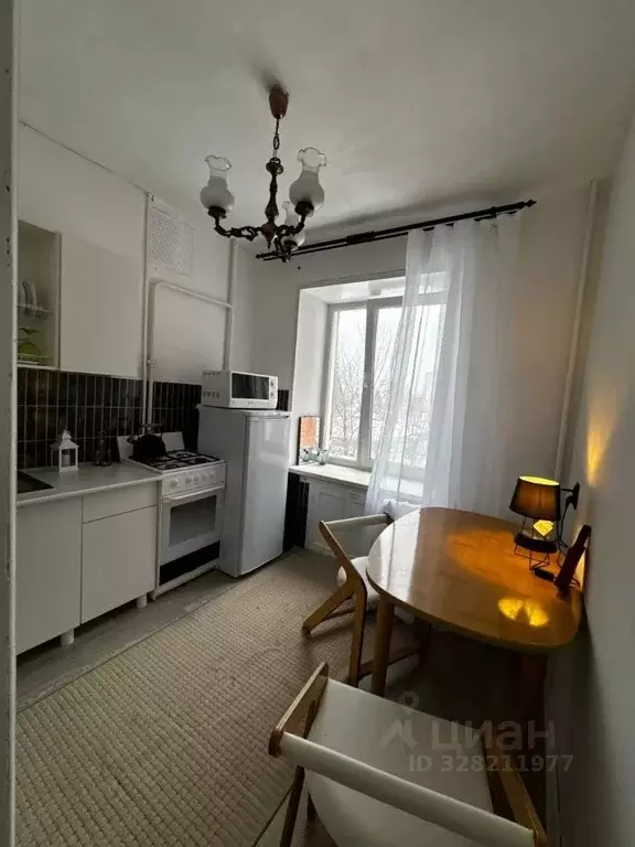 1-к кв. Кемеровская область, Кемерово ул. 50 лет Октября, 13 (35.0 м) - Фото 1