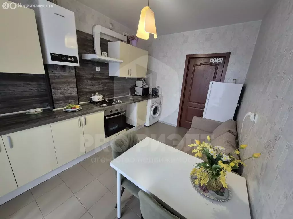 1-комнатная квартира: Калининград, улица Зои Космодемьянской, 10 (35.8 ... - Фото 2