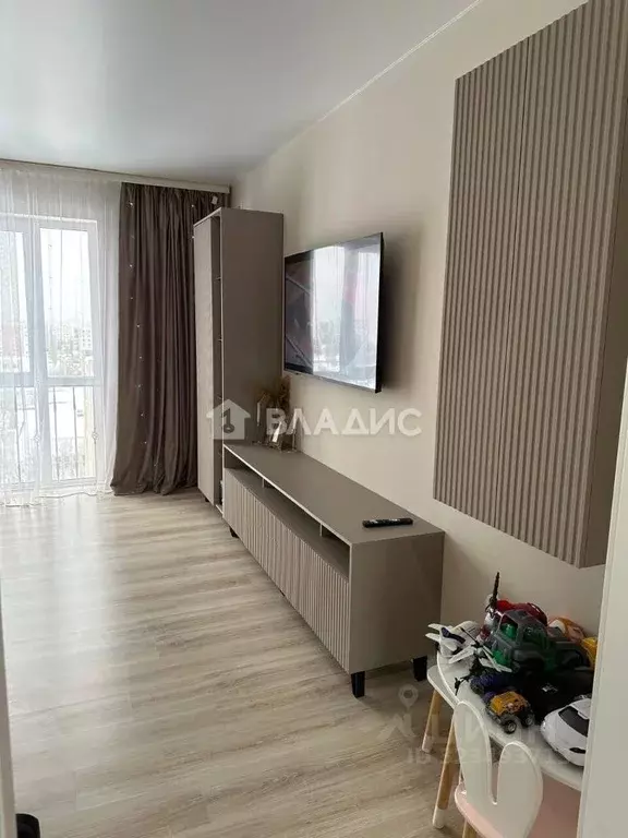 2-к кв. Белгородская область, Старый Оскол Макаренко мкр, 41А (58.7 м) - Фото 2