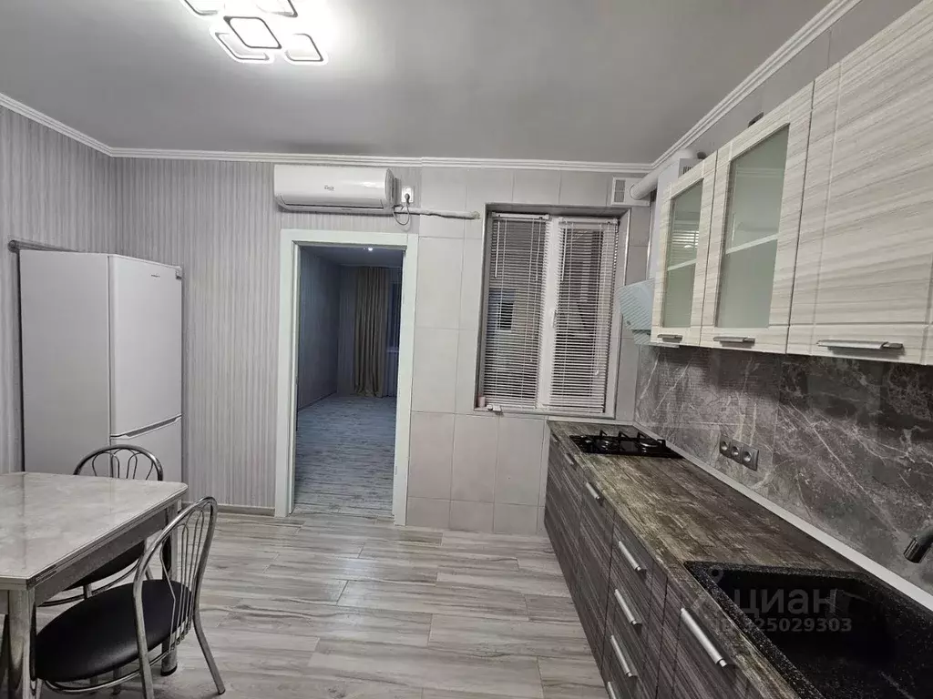 2-к кв. Крым, Симферополь ул. Красных подпольщиков, 16 (37.0 м) - Фото 2