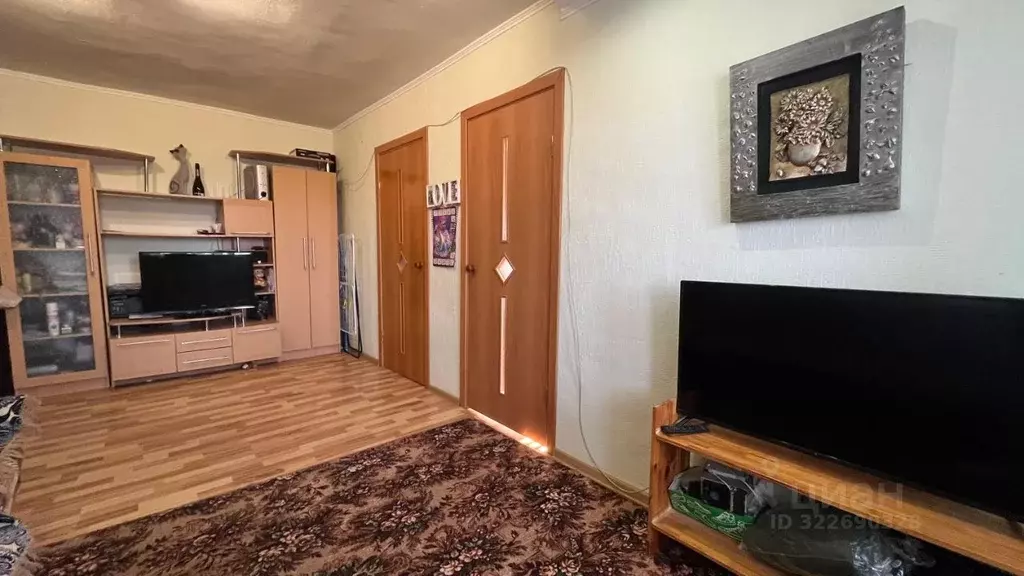 3-к кв. Краснодарский край, Лабинск проезд Кутузова, 27 (50.0 м) - Фото 1