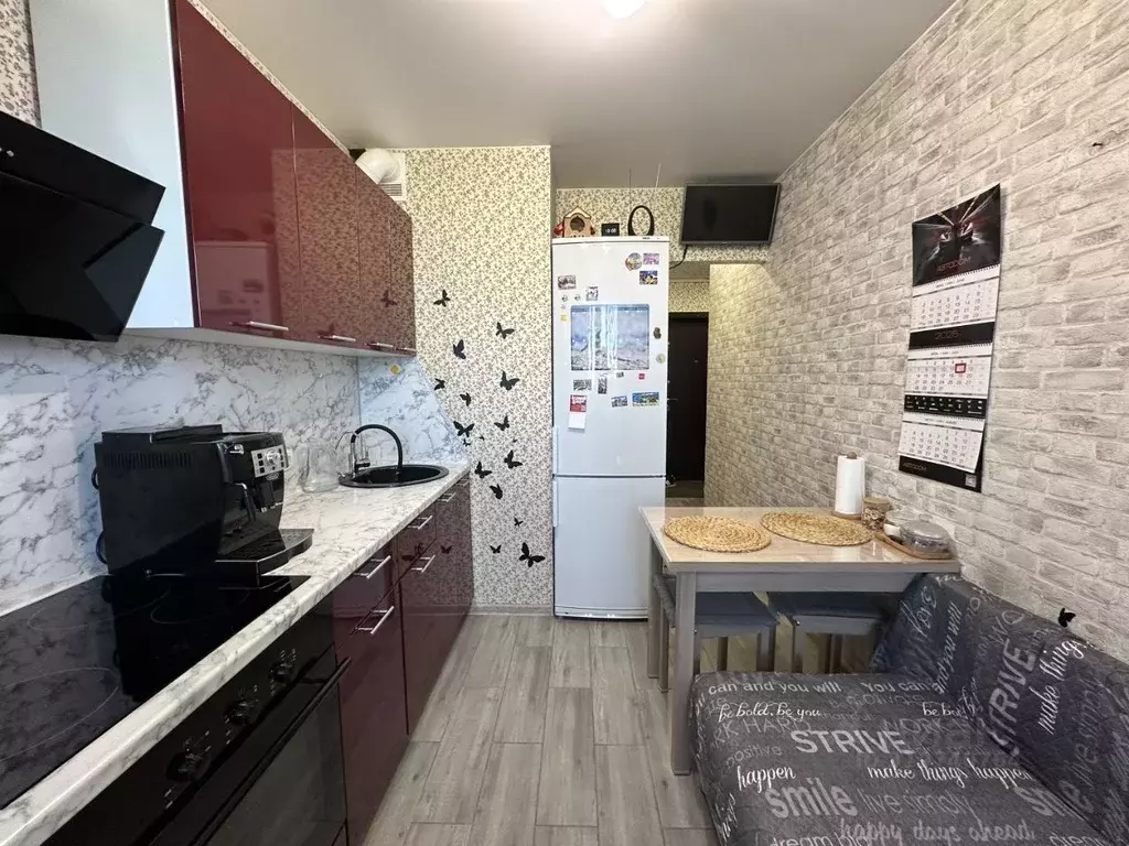 1-к кв. Ленинградская область, Мурино Всеволожский район, бул. ... - Фото 0