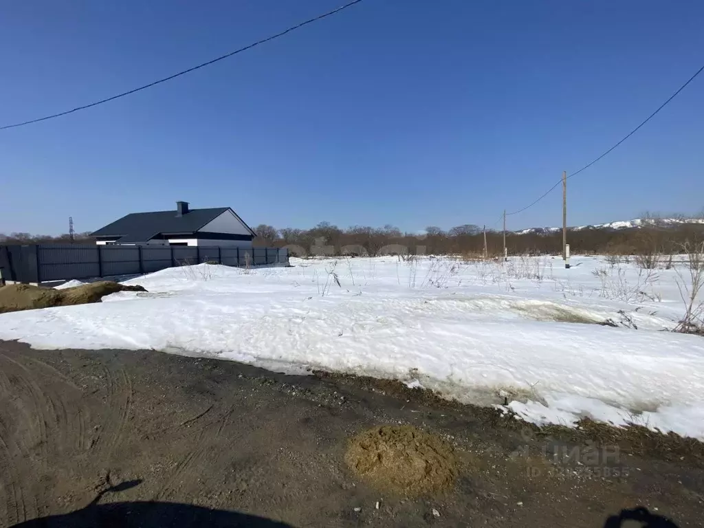 Участок в Сахалинская область, Южно-Сахалинск городской округ, с. ... - Фото 1