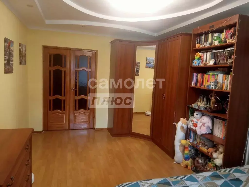 2-к кв. Курская область, Курск просп. Хрущева, 1 (50.0 м) - Фото 2