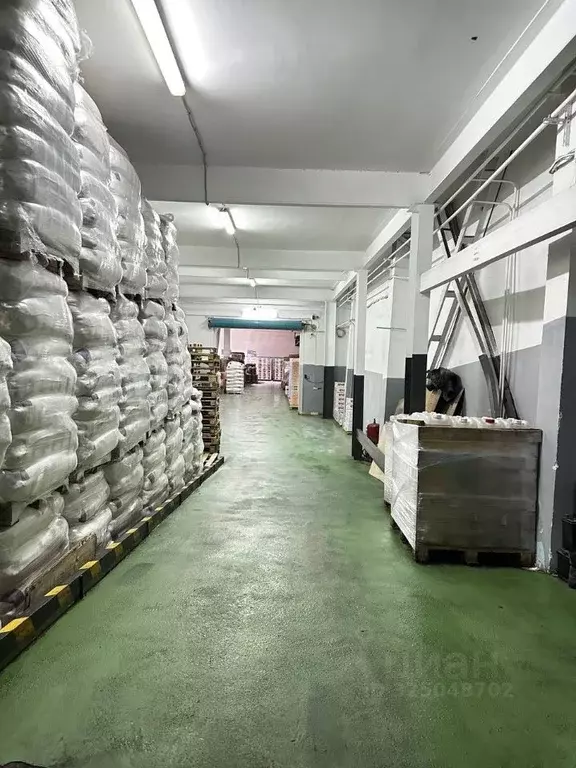 Производственное помещение в Санкт-Петербург дор. Нефтяная, 1 (3500 м) - Фото 1