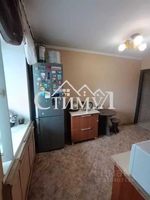 4-к кв. Хакасия, Черногорск ул. Красных Партизан, 17 (87.0 м) - Фото 0