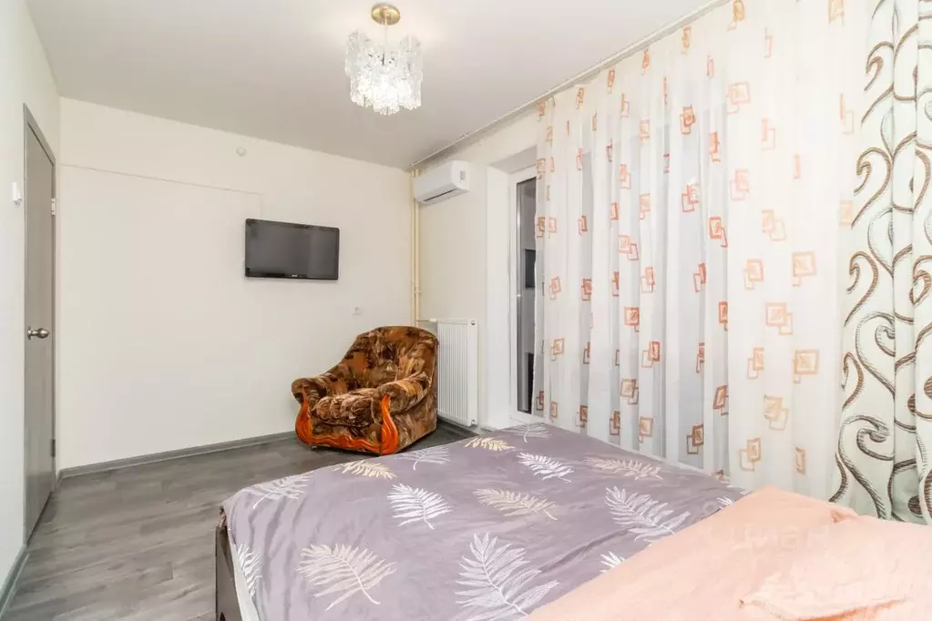 1-к кв. Челябинская область, Челябинск Телевизионная ул., 14Б (47.0 м) - Фото 1
