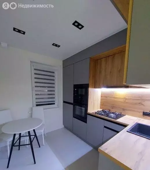 2-комнатная квартира: Краснодар, Скандинавская улица, 1к8 (47 м) - Фото 1