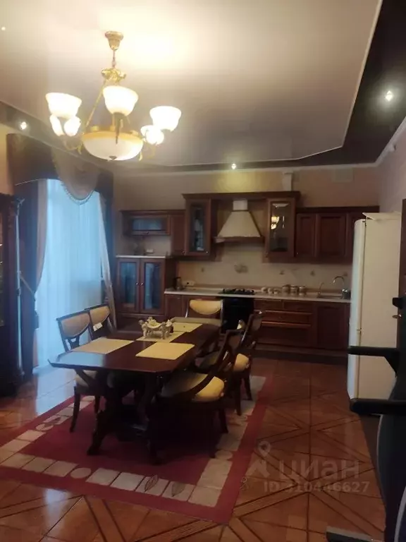 Таунхаус в Орловская область, Орел Выставочная ул. (270 м) - Фото 1