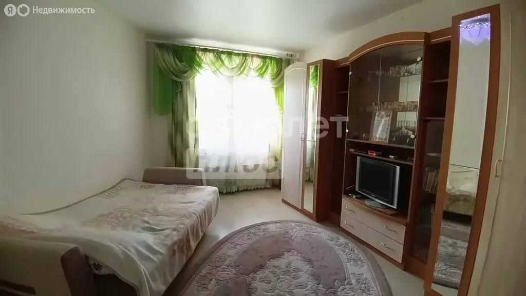 1-комнатная квартира: посёлок городского типа Верхнее Дуброво, улица ... - Фото 2