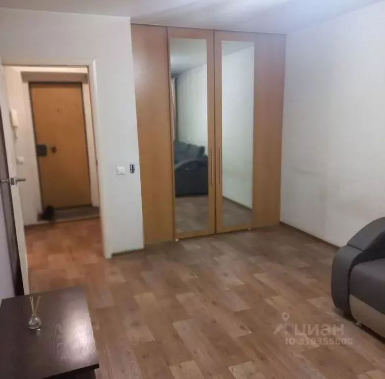1-к кв. Красноярский край, Красноярск Светлогорская ул., 15 (40.0 м) - Фото 1