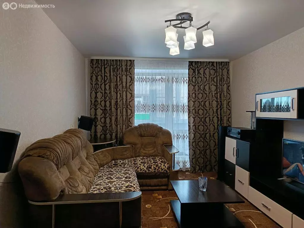 3-комнатная квартира: Чернокоровское, Комсомольская улица, 38 (55.4 м) - Фото 2