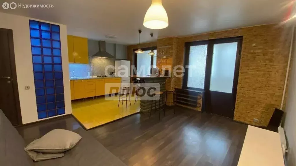 3-комнатная квартира: Москва, улица Островитянова, 49 (65 м) - Фото 1